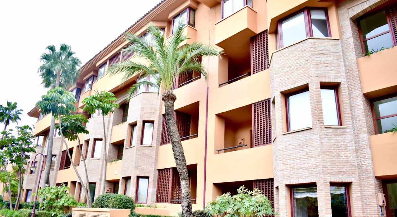 Долгосрочная аренда - Апартамент - Marbella