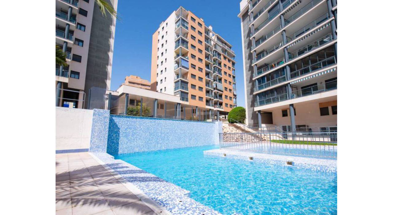 Location longue durée - Appartement - Benidorm - Poniente