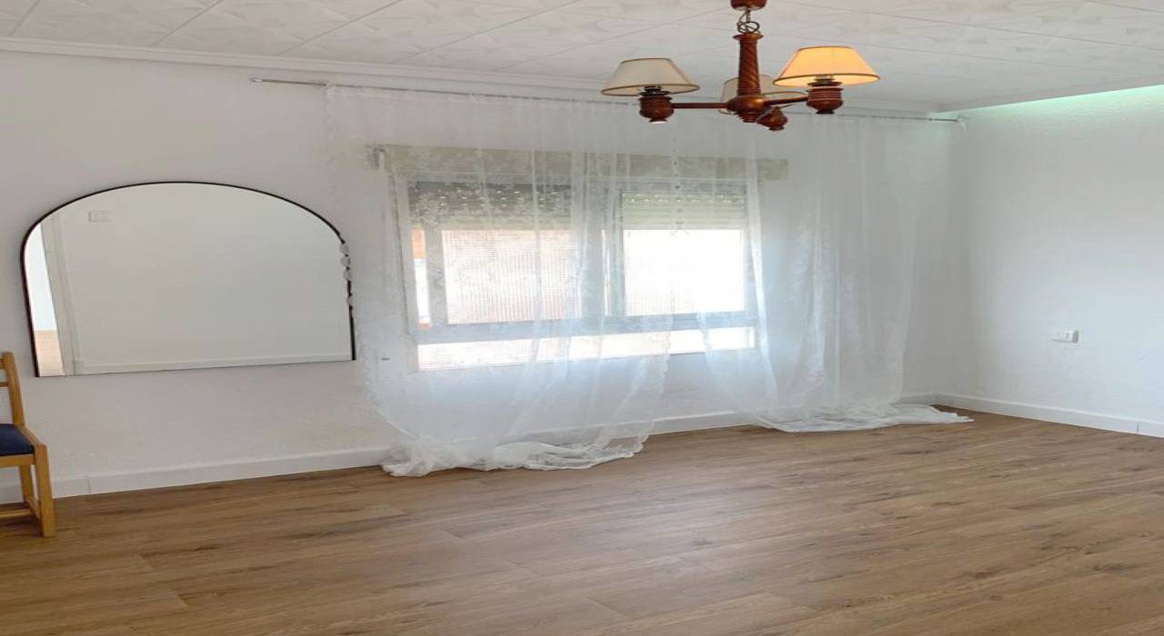 Location longue durée - Appartement - Paterna