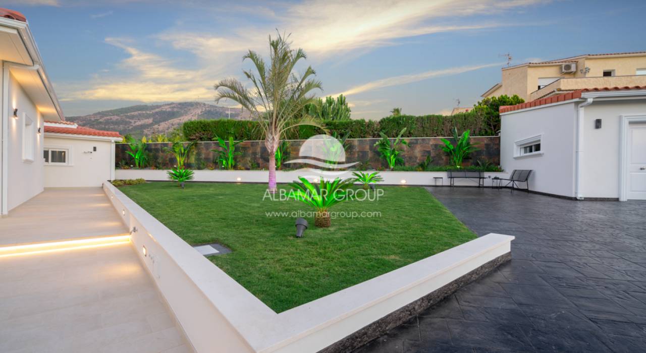 New Build - Villa - El Albir