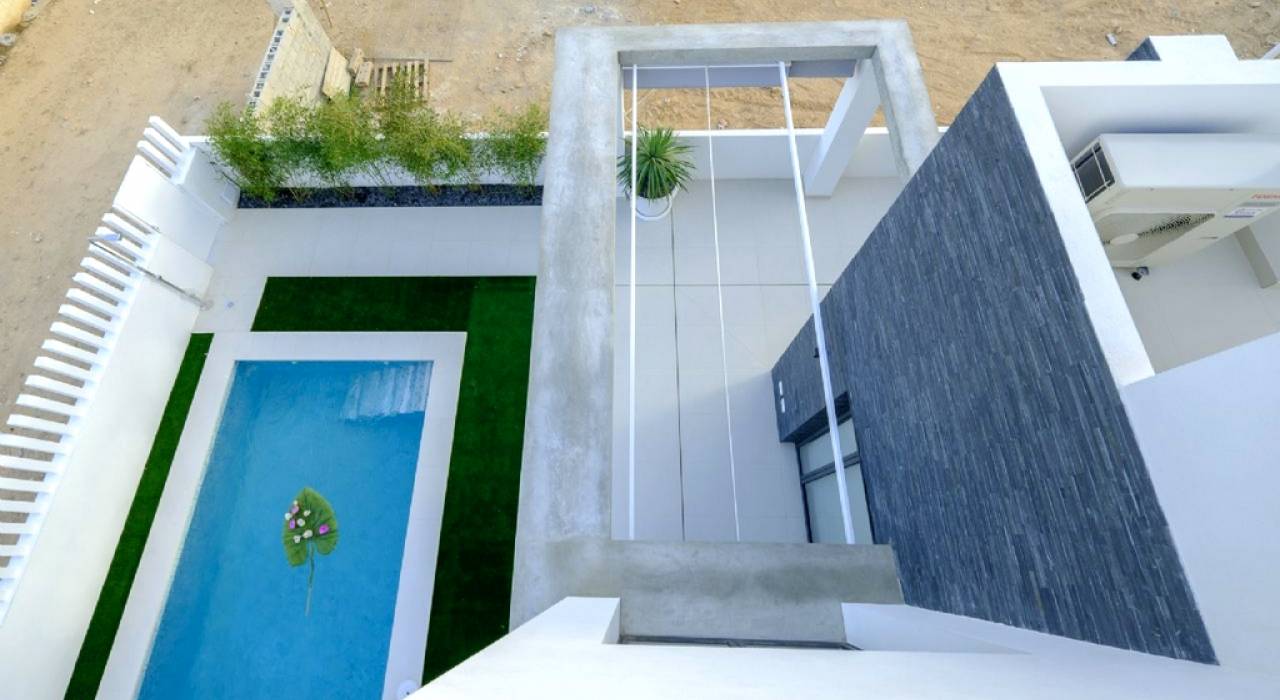 Nueva construcción  - Villa - Torrevieja - Playa de los Locos