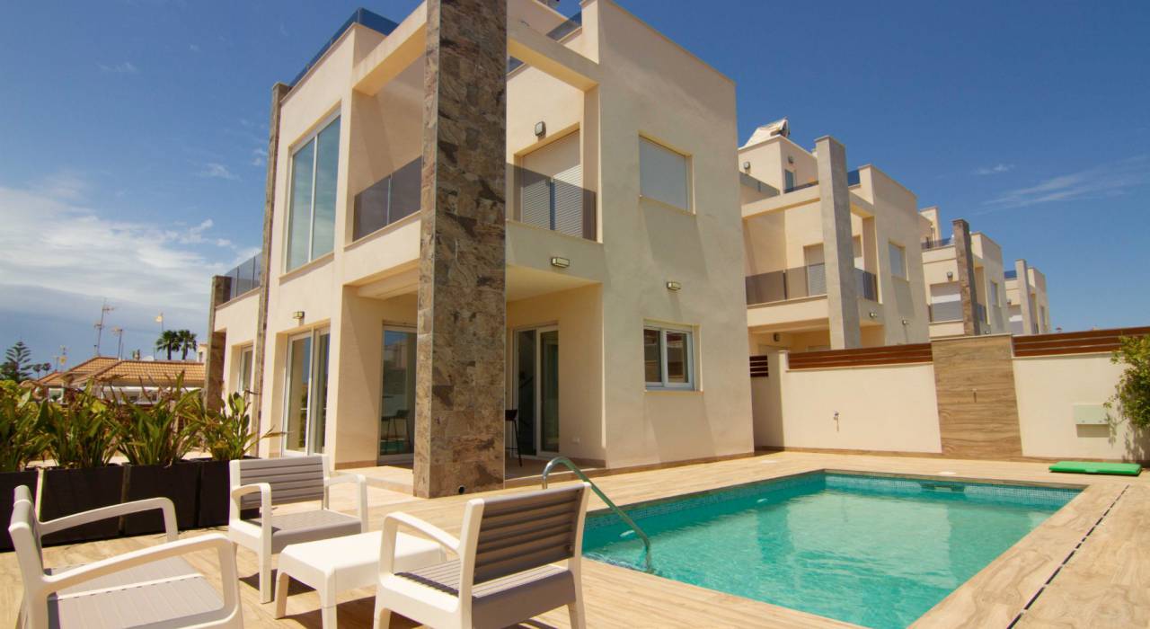 Nueva construcción  - Villa - Torrevieja