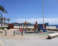 parque infantil en la playa
