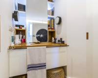 Sale - Apartment/Flat - Barcelona  - Barcelona