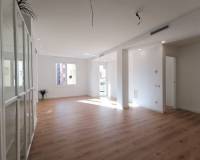 Sale - Apartment/Flat - Barcelona  - Barcelona