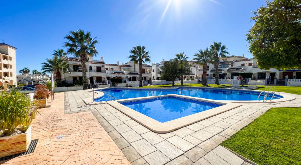 Sale - Apartment/Flat - Orihuela Costa - La Florida