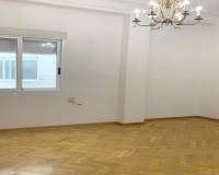 Sale - Apartment/Flat - Valencia -  Extramurs