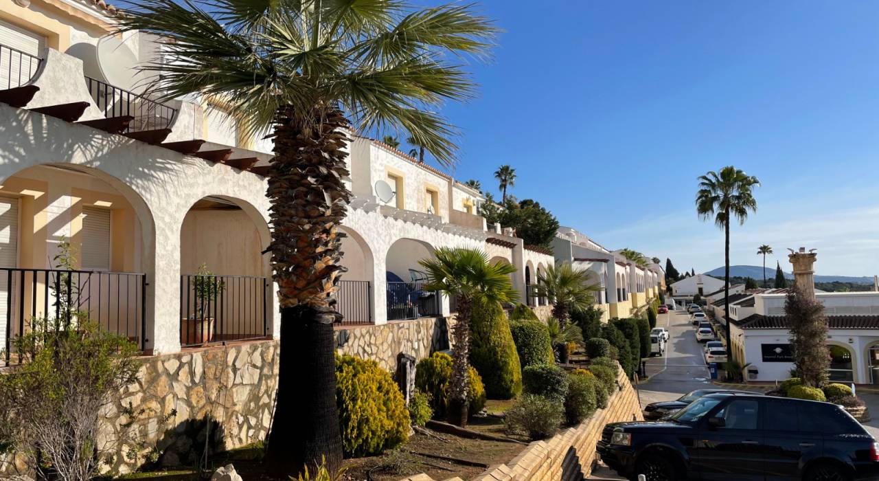 Sale - Bungalow - Calpe - Cometa