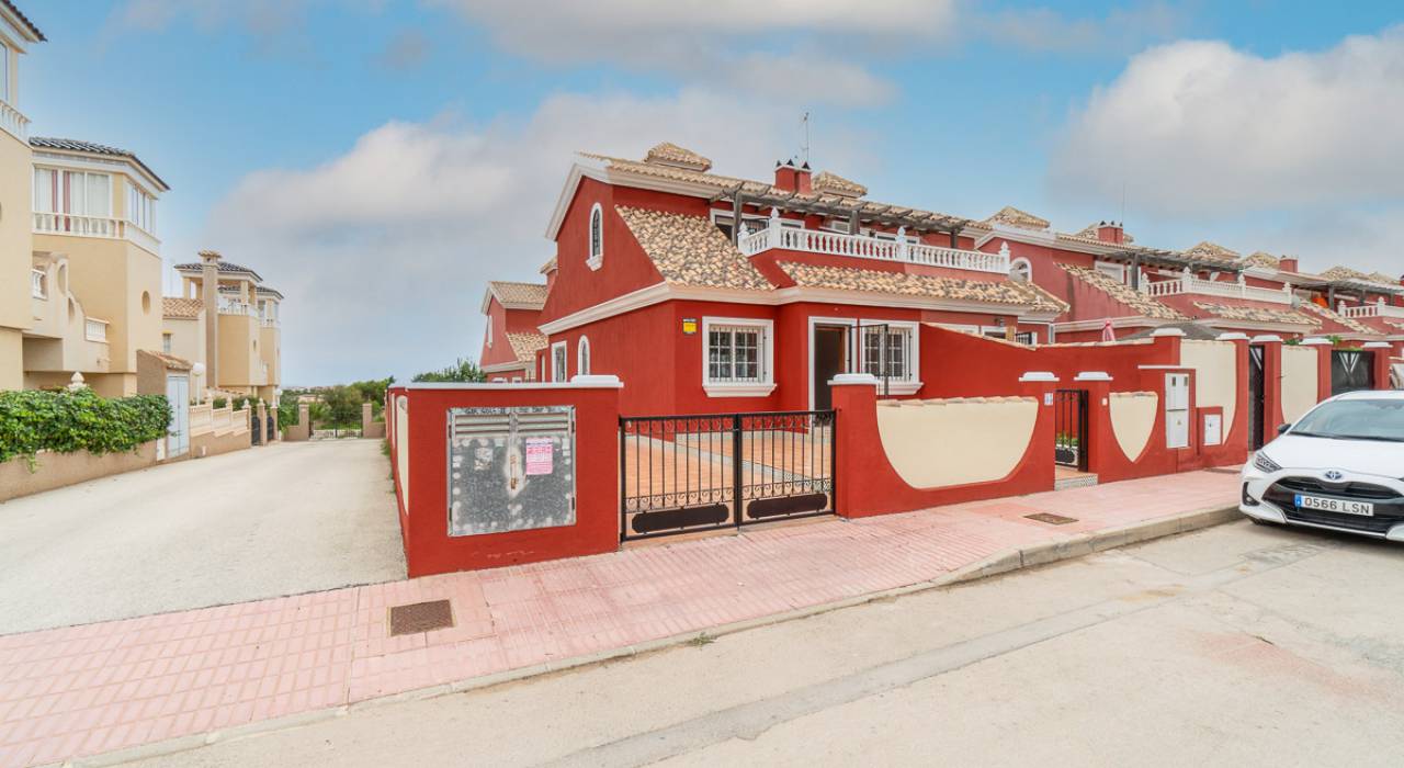 Sale - Townhouse - Orihuela Costa - Villamartin