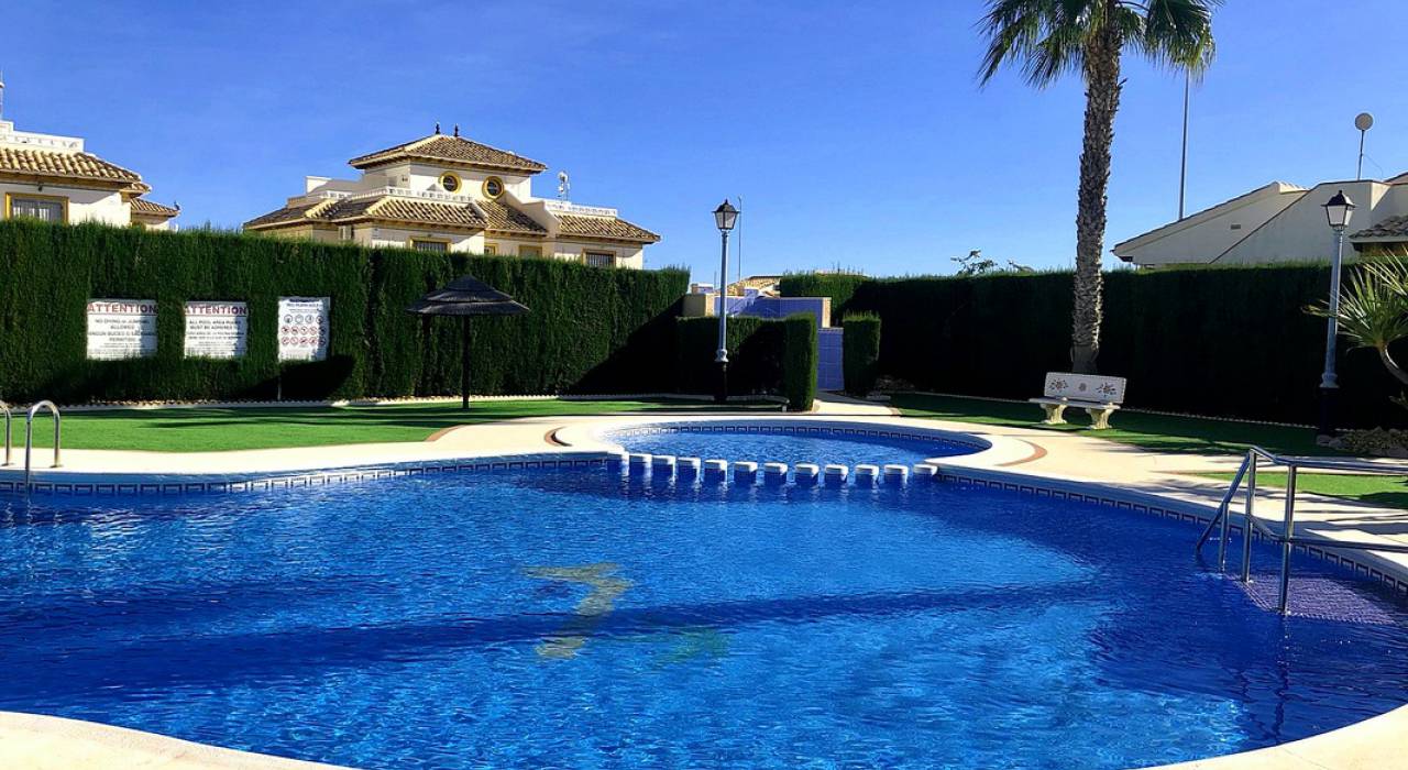 Sale - Townhouse - Orihuela Costa