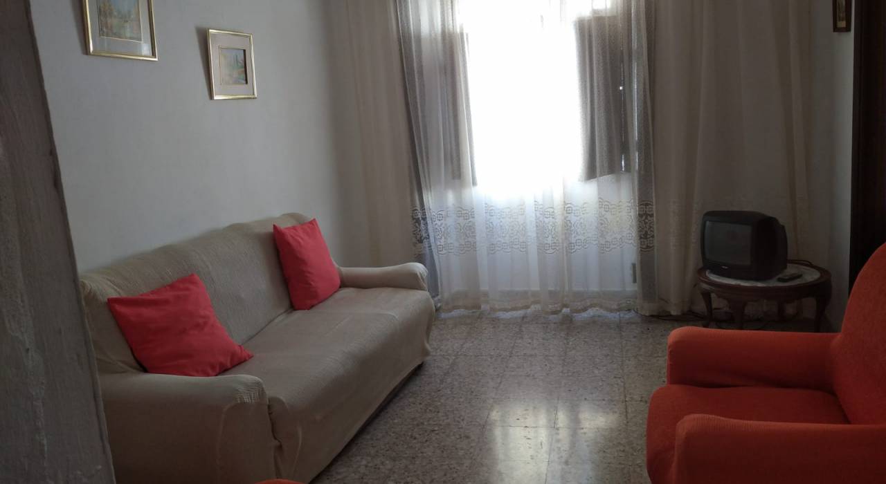 Sale - Townhouse - Tenerife - Guia de Isora