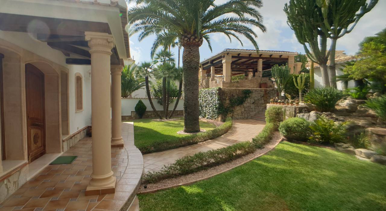 Sale - Villa - Denia - La Pedrera