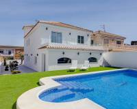 Sale - Villa - Torrevieja - Los Balcones