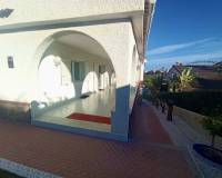 Sale - Villa - Torrevieja - Los Balcones