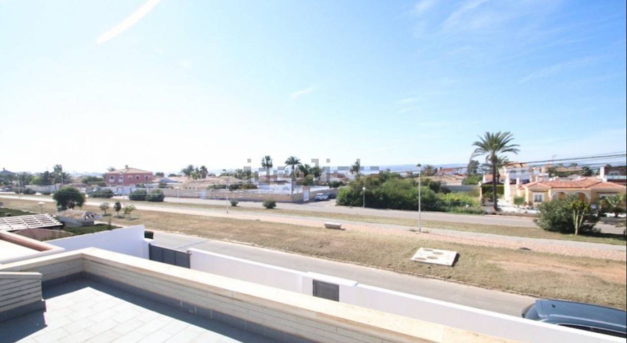 Sale - Villa - Torrevieja