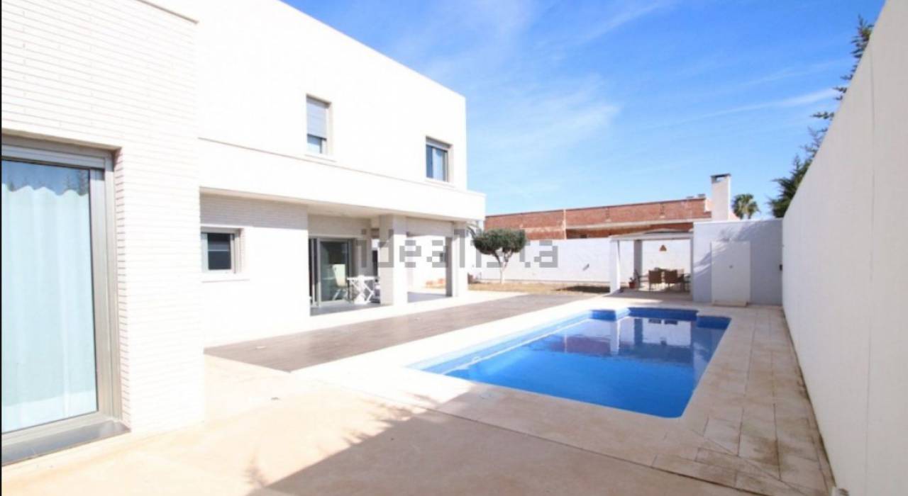 Sale - Villa - Torrevieja