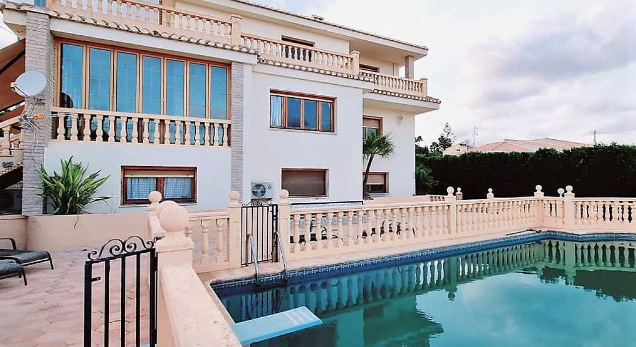 Venta - Villa - Calpe