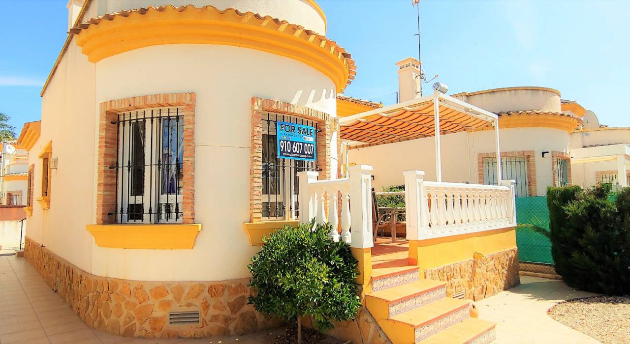 Venta - Villa - Guardamar del Segura - El Raso