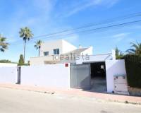 Venta - Villa - Torrevieja