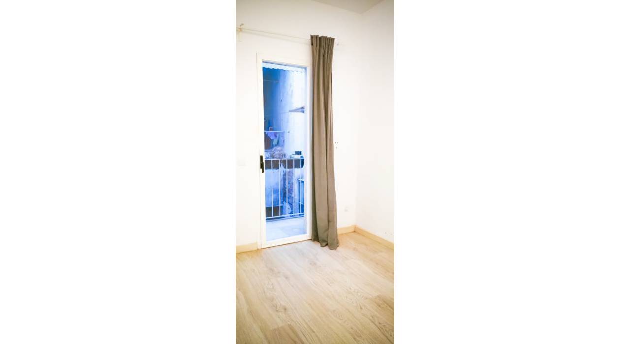 Verkauf - Wohnung - Barcelona  - Barcelona