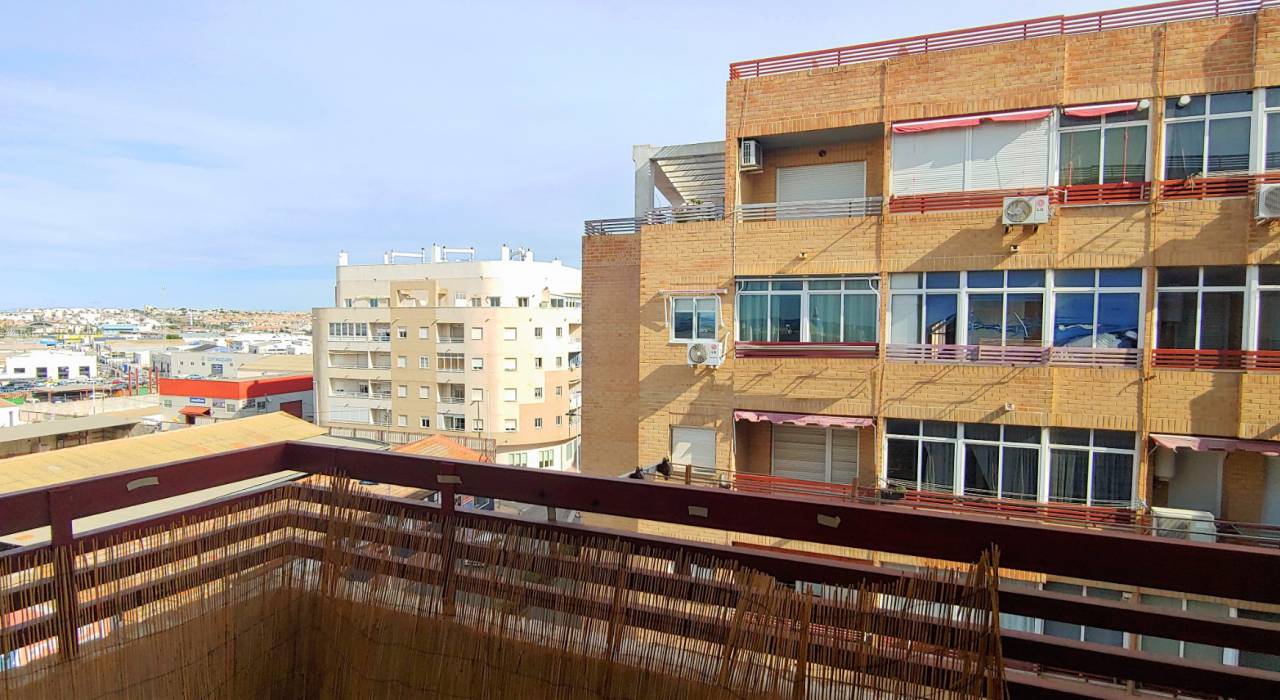 Вторичный рынок - Апартамент - Torrevieja - Centro