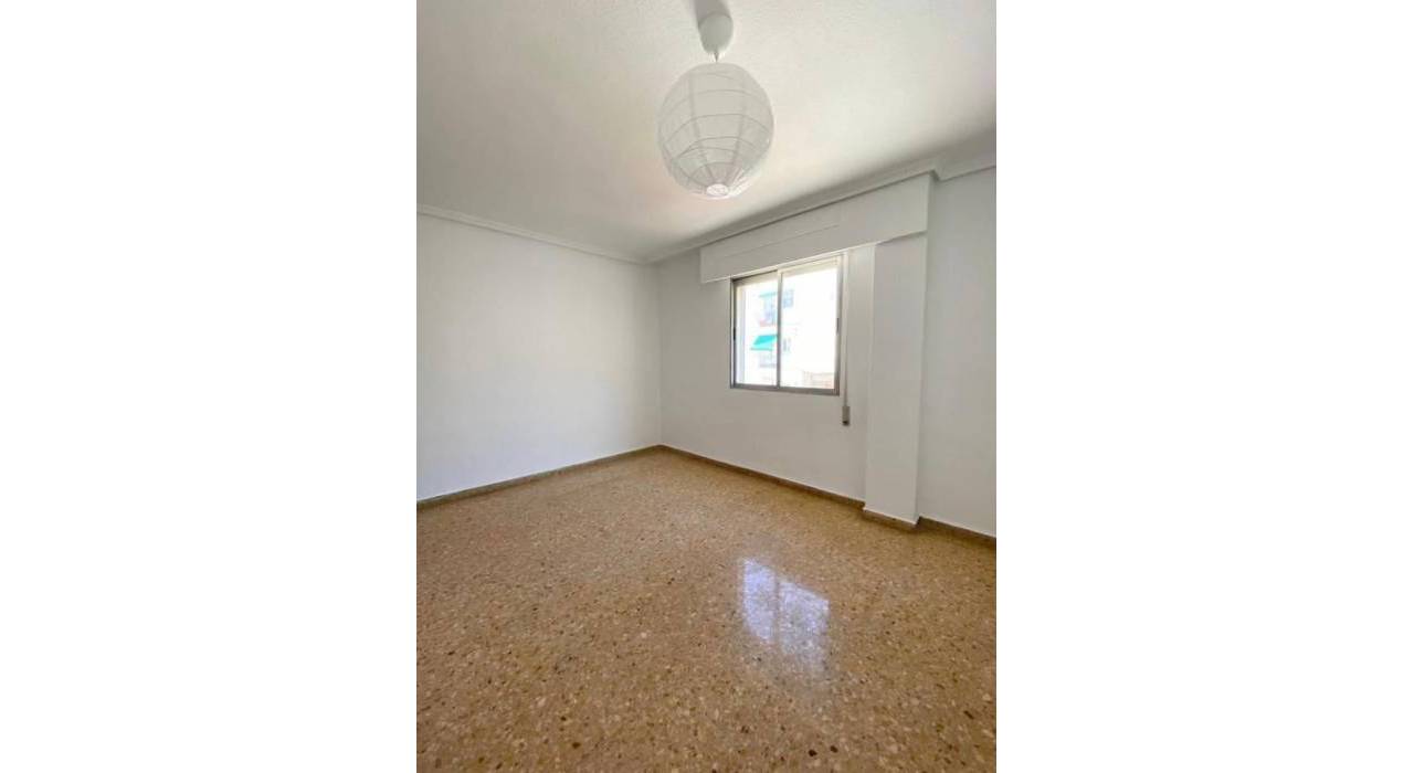 Вторичный рынок - Apartment - Valencia - Camins Al Grau