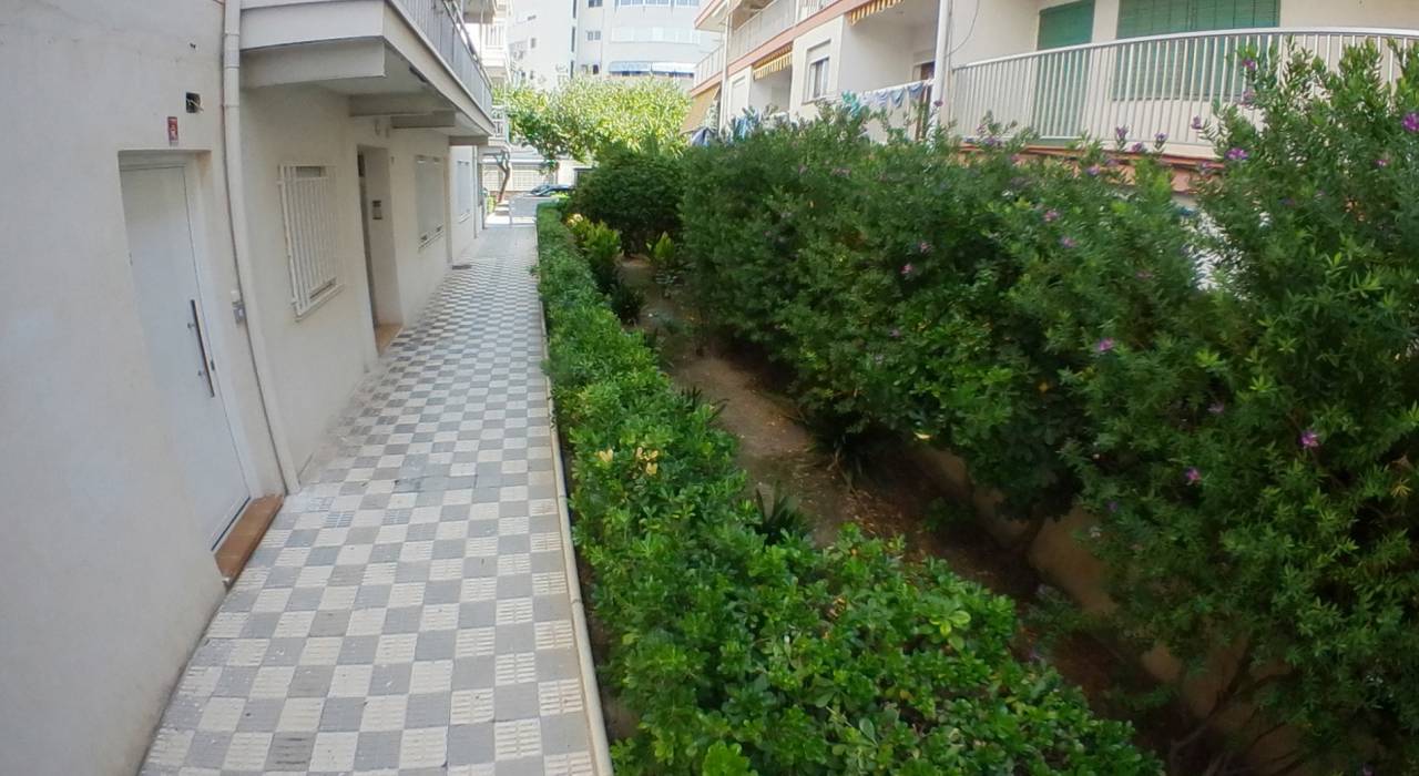 Wtórny - Apartament - Gandía - Grao y Playa