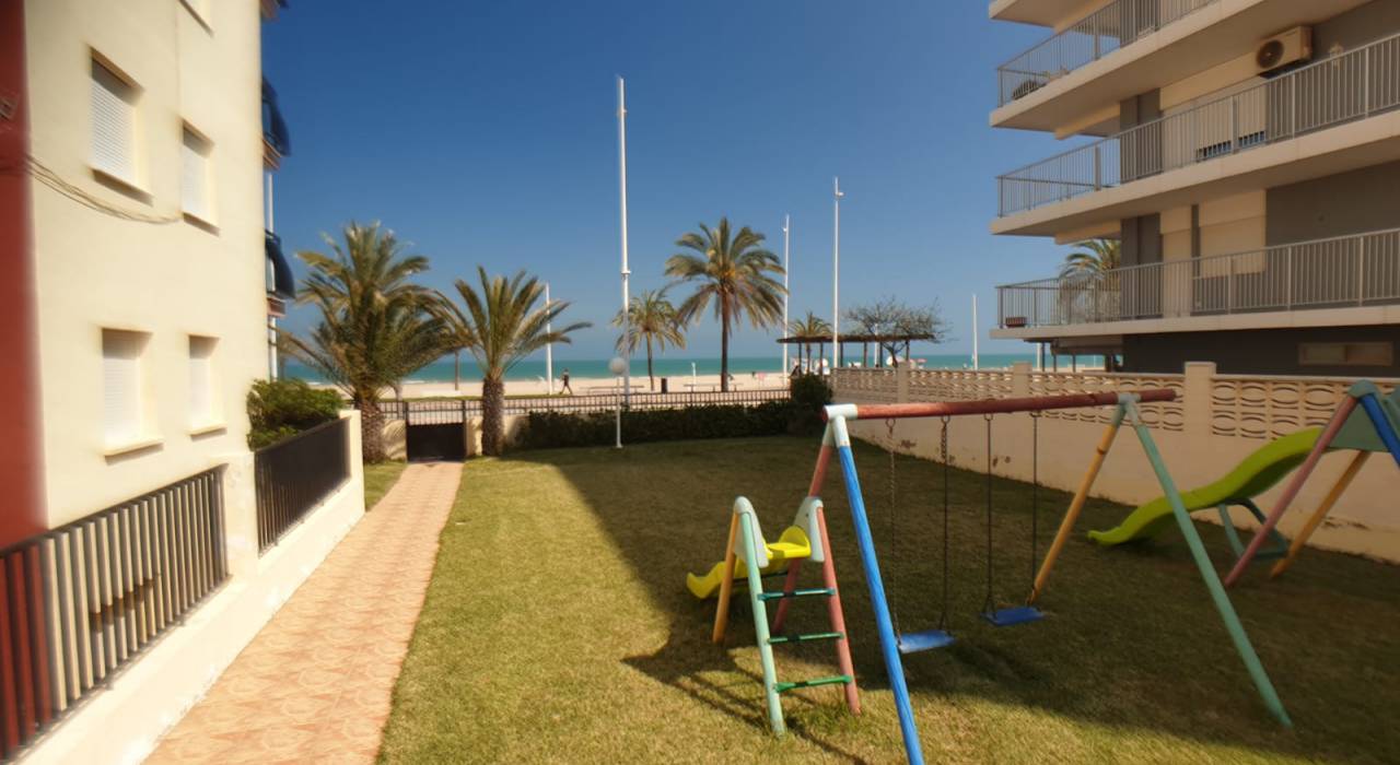 Wtórny - Apartament - Gandía - Grao y Playa