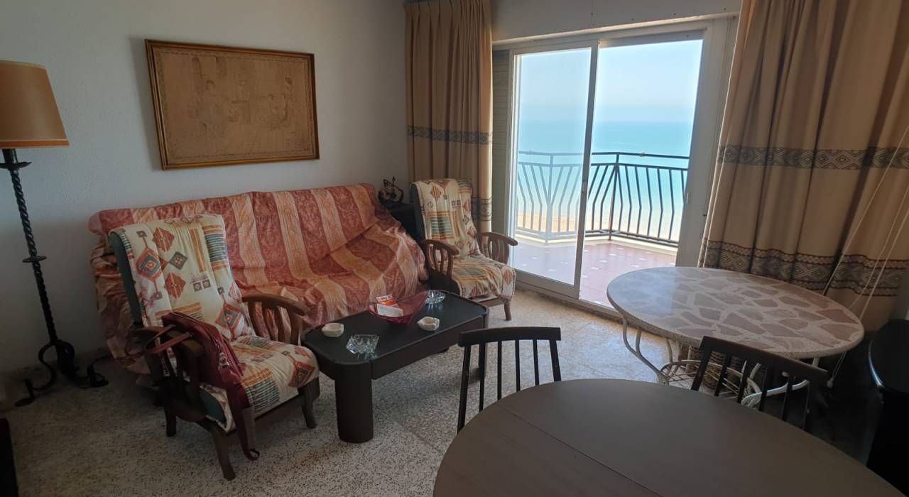 Wtórny - Apartament - Gandía - Grao y Playa