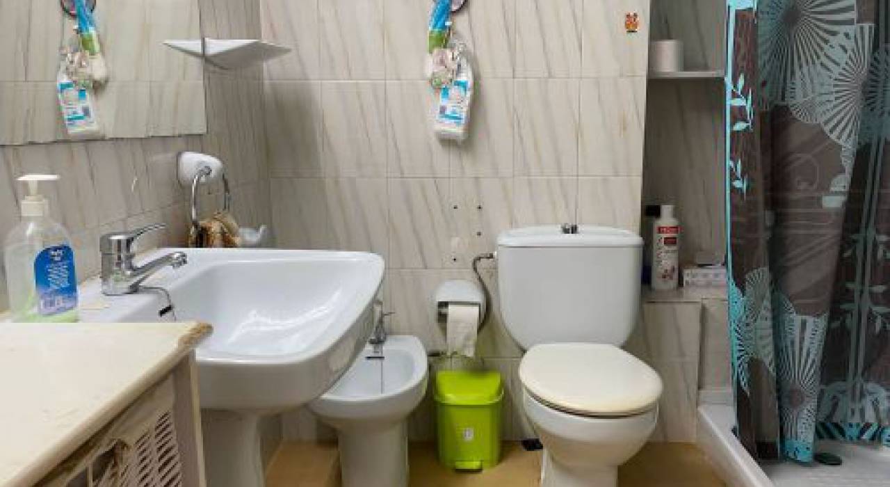 Wtórny - Apartament - Gandía