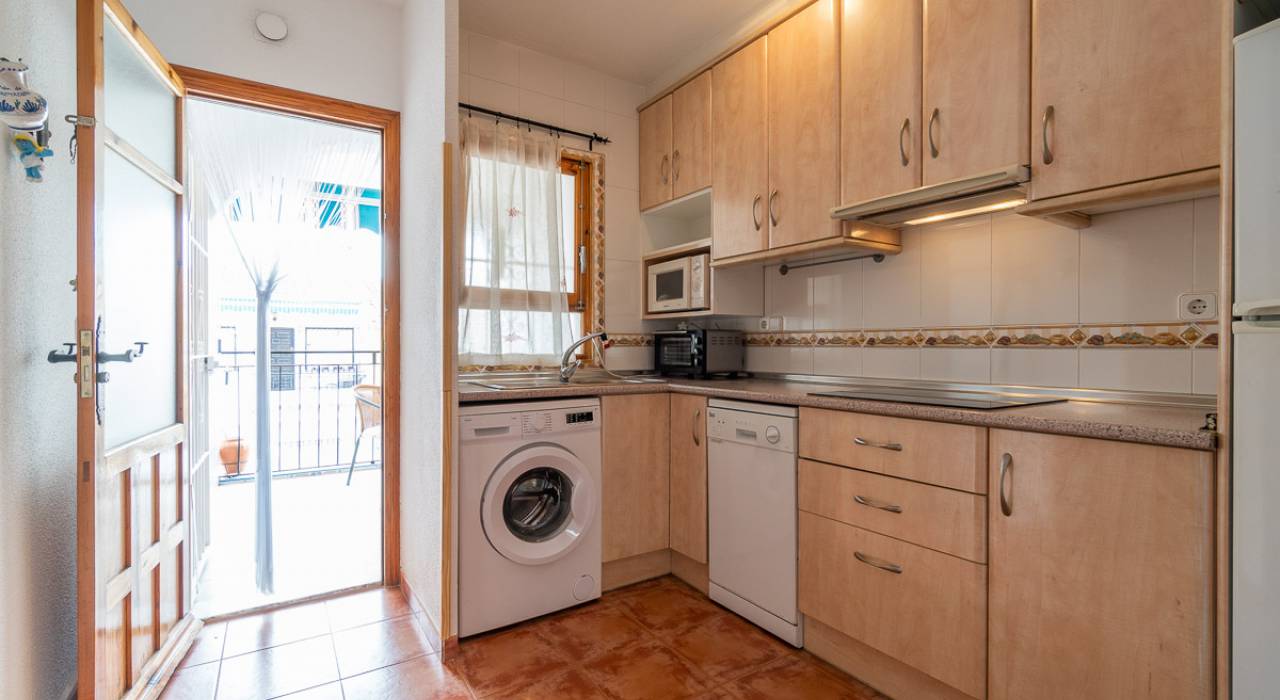 Wtórny - Bungalow - Torrevieja - Los Náufragos