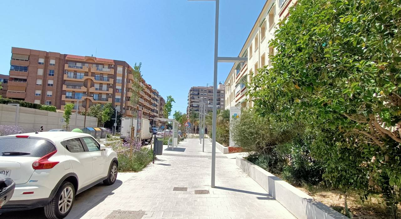 Wynajem na długi czas - Apartament - Alicante