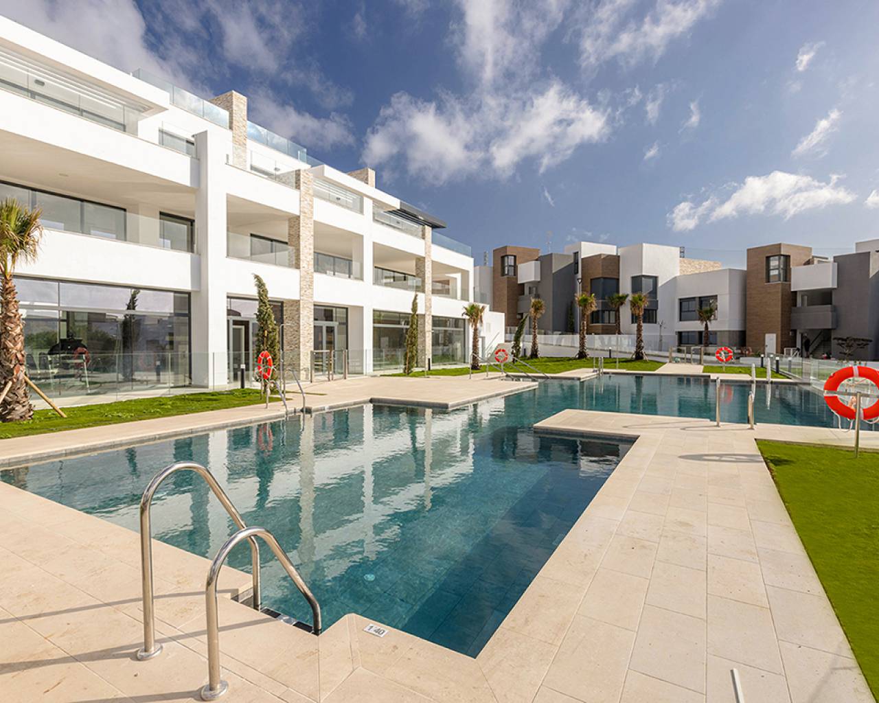 Apartamento / piso - Alquiler a corto plazo - Marbella - Marbella