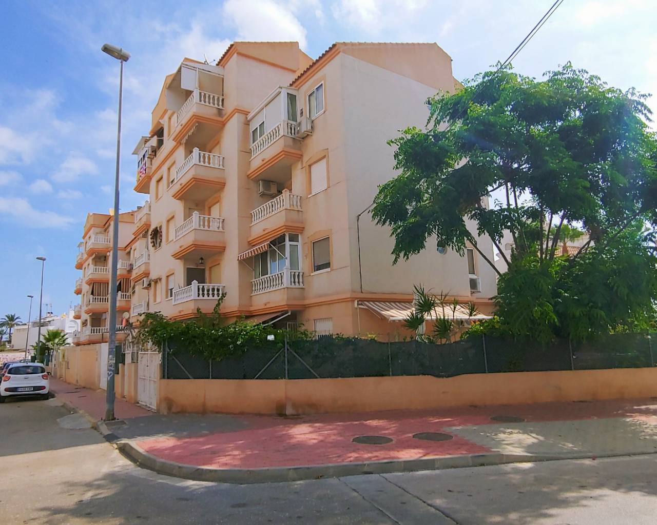 Apartment / flat - Sale - Torrevieja - Calas Blancas
