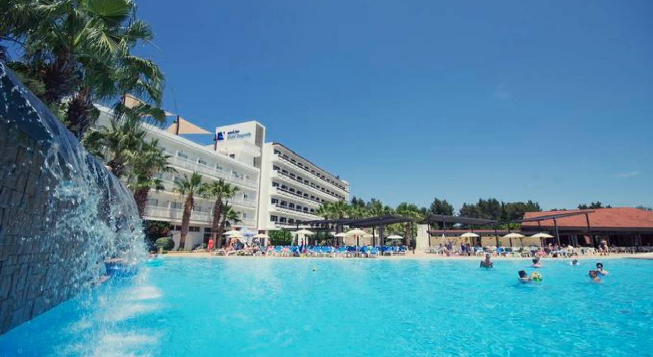 Коммерческая - Отель - Ibiza