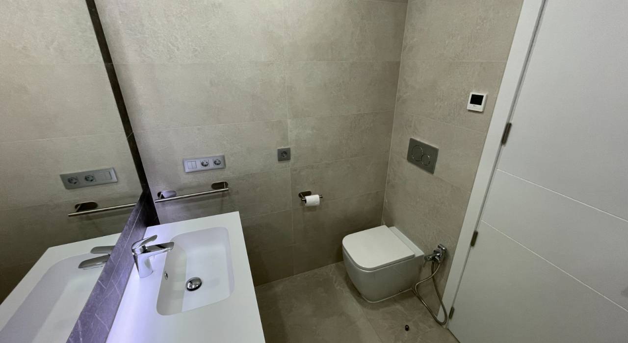 Location longue durée - Apartment - Benidorm - Poniente