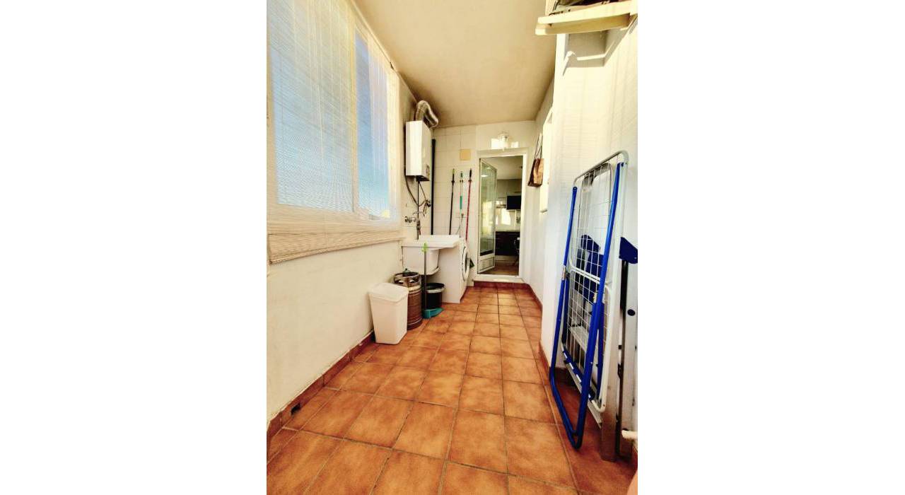 Location longue durée - Appartement - Denia