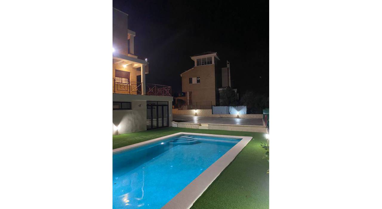 Long term Rental - Villa - La Nucia