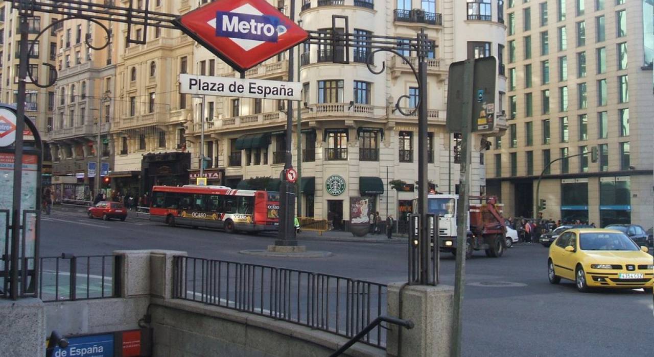 Metro de Plaza España