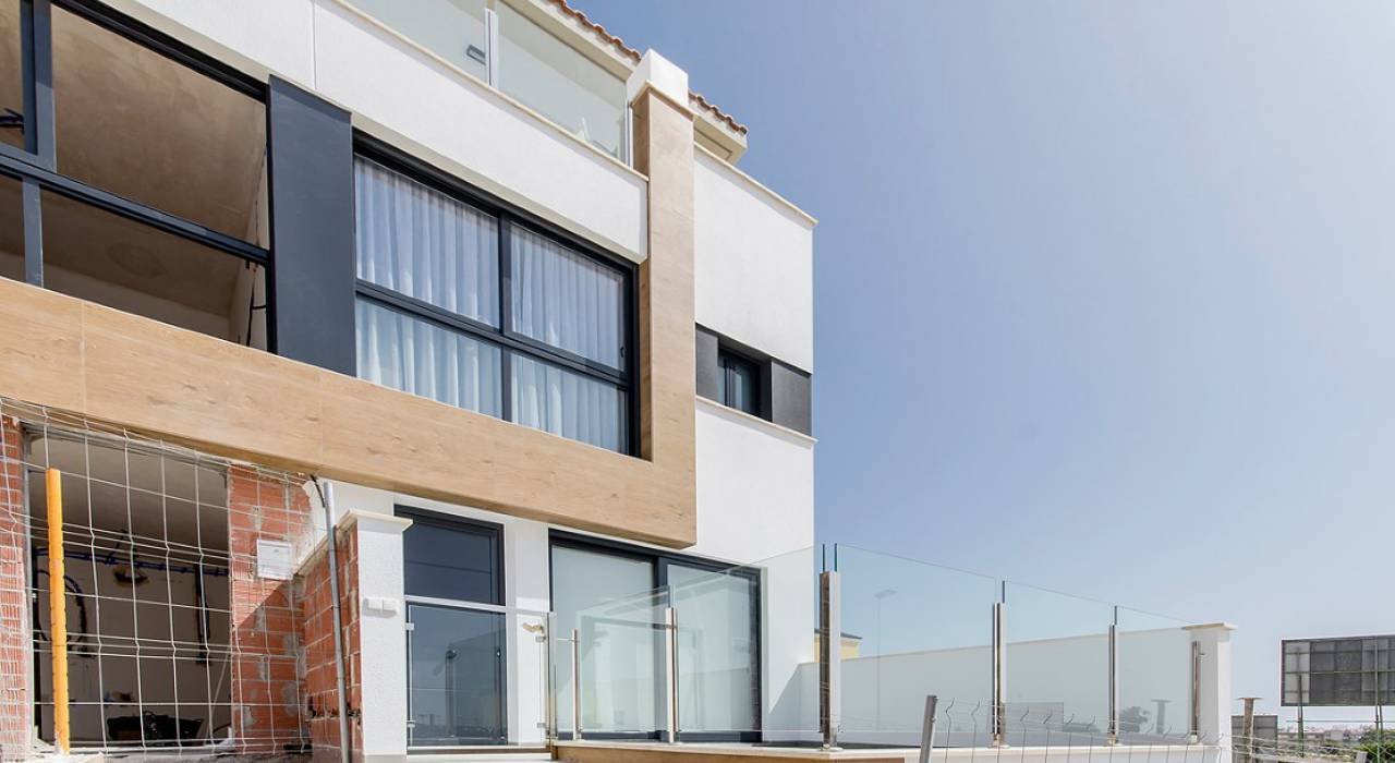 Nouvelle construction - Maison de ville - Guardamar del Segura