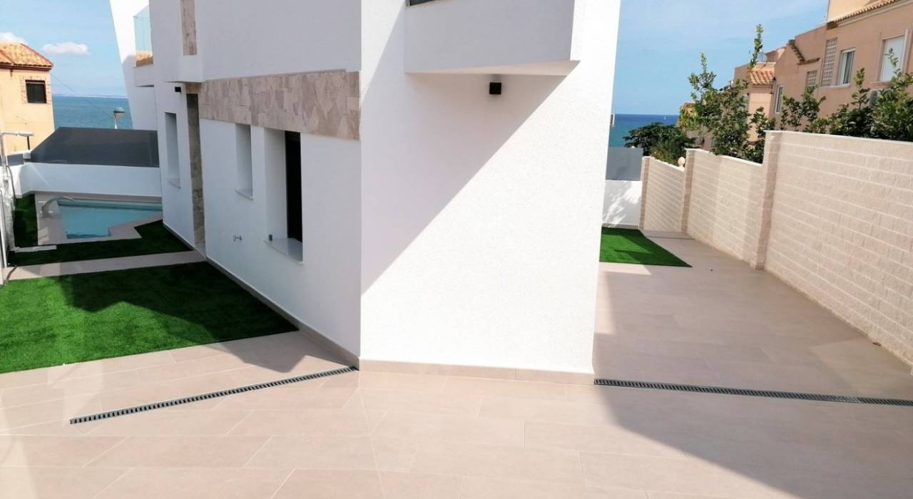 Nouvelle construction - Villa - Torrevieja - Torreblanca