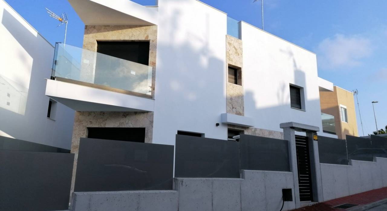 Nueva construcción  - Villa - Torrevieja - Torreblanca