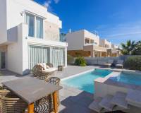 Nýbygging - Villa - Torrevieja - La Mata