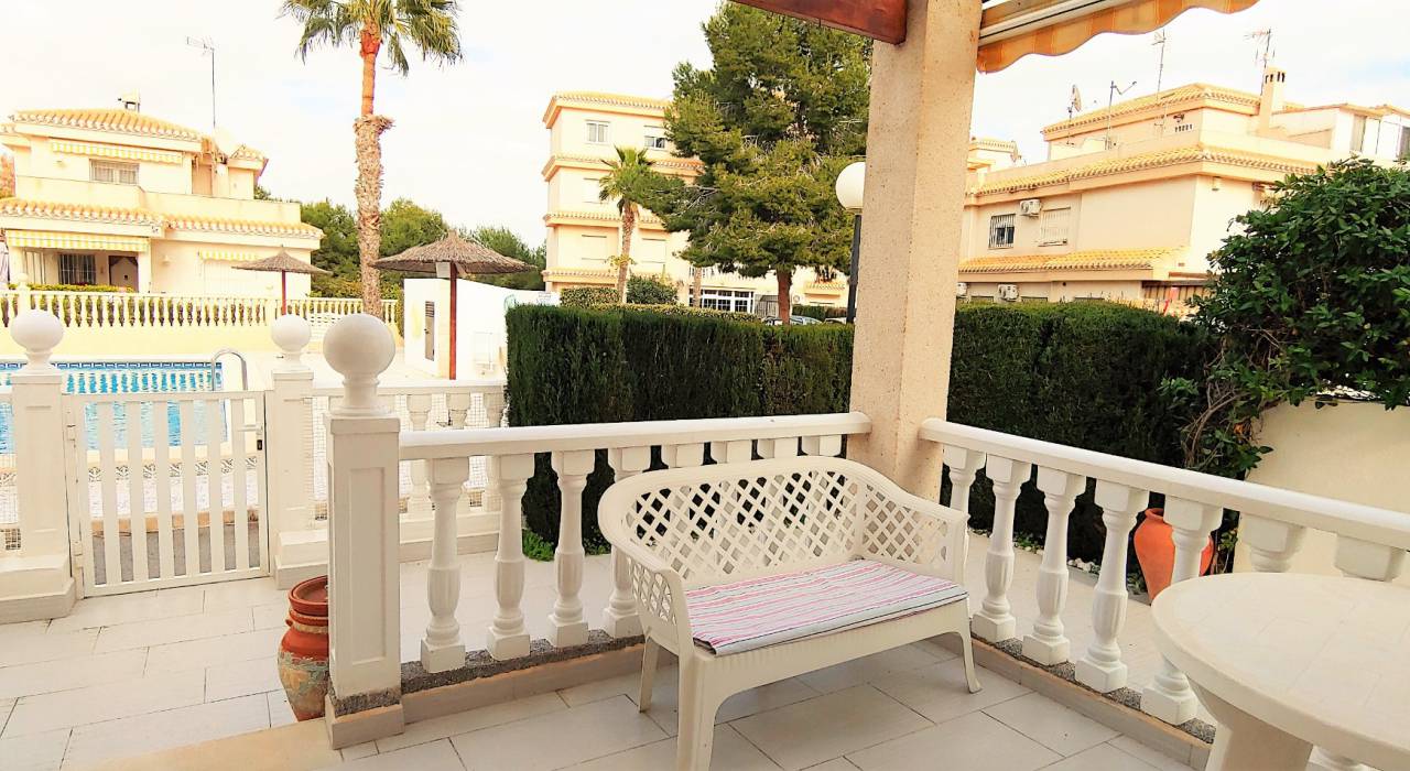 Sala - Chalet - Orihuela Costa - Playa Flamenca