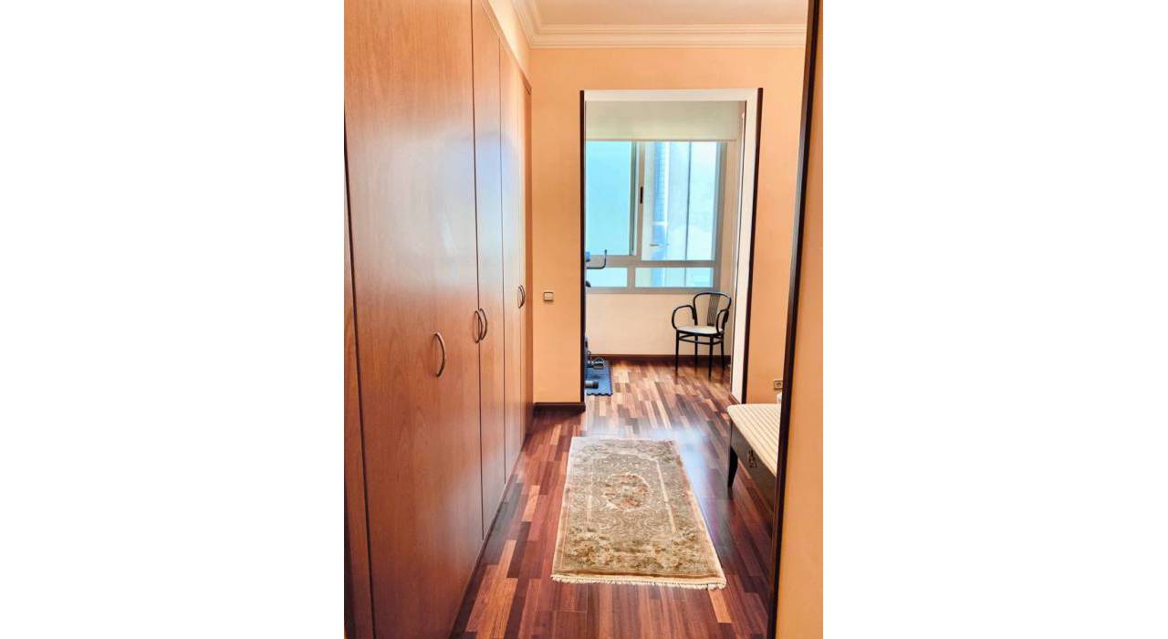 Sale - Apartment/Flat - Barcelona  - Barcelona