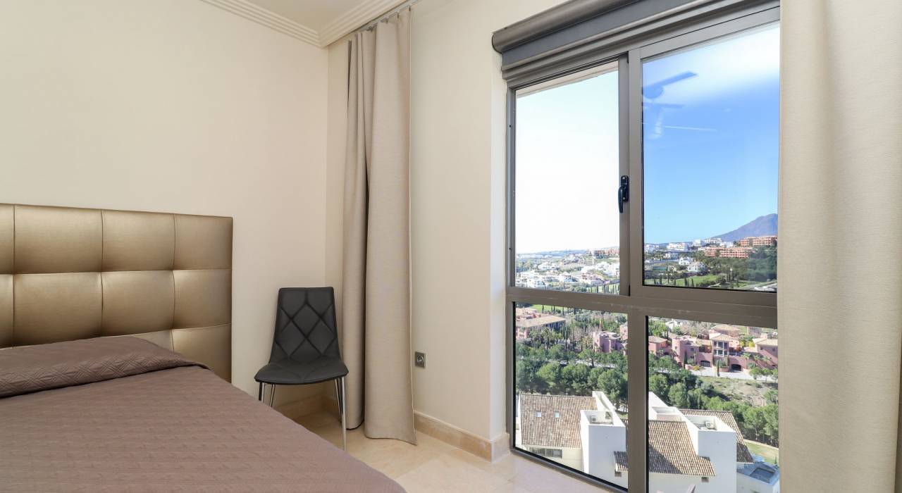 Sale - Apartment/Flat - Benahavis