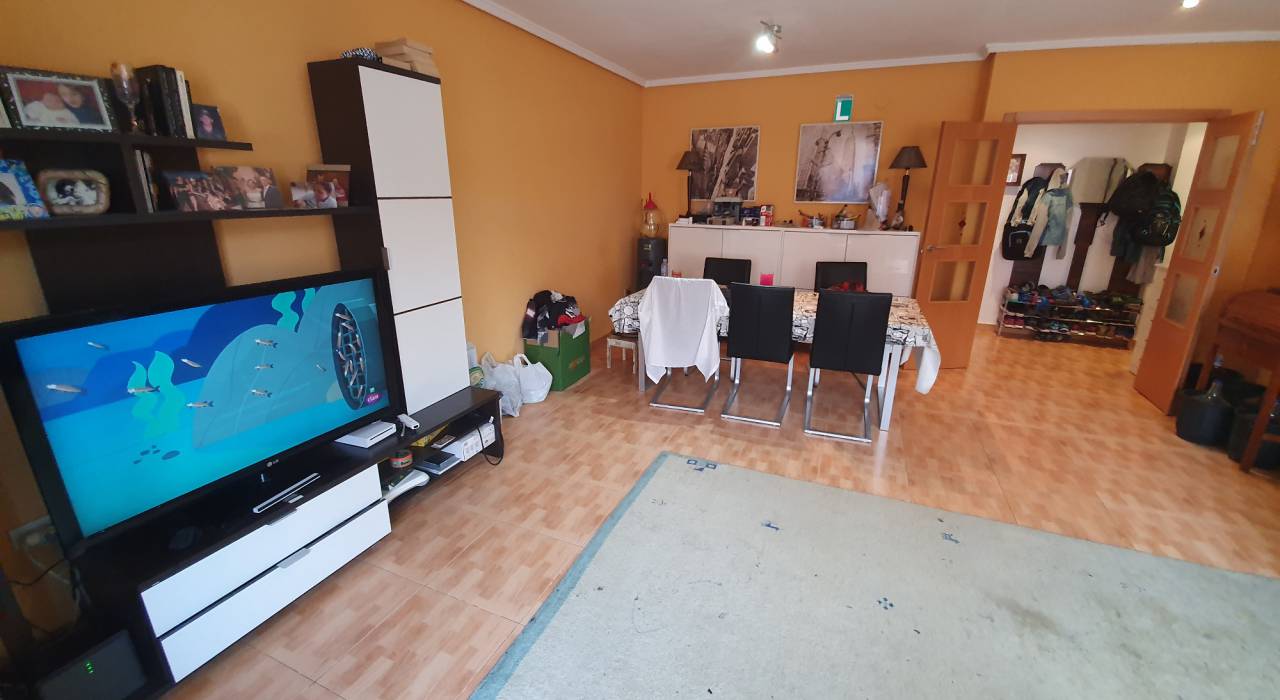 Sale - Apartment/Flat - Denia