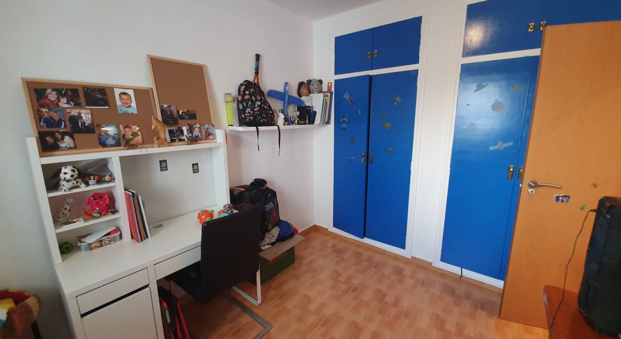 Sale - Apartment/Flat - Denia