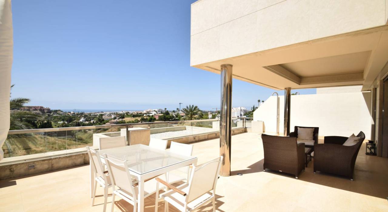 Sale - Apartment/Flat - Marbella