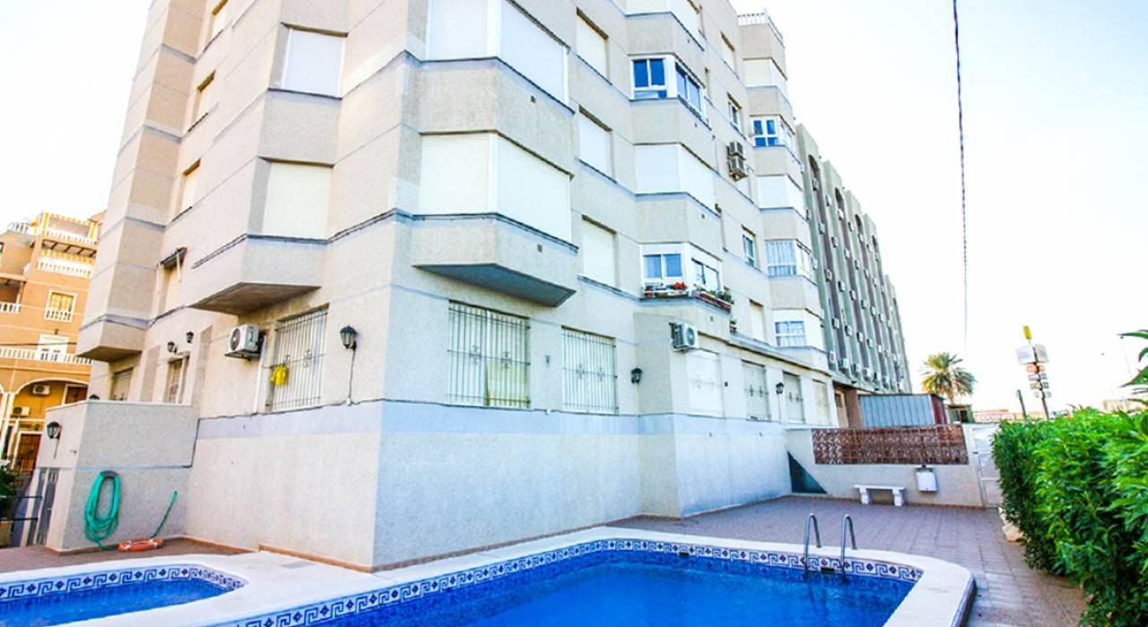 Sale - Apartment/Flat - Torrevieja - Lomas del Mar